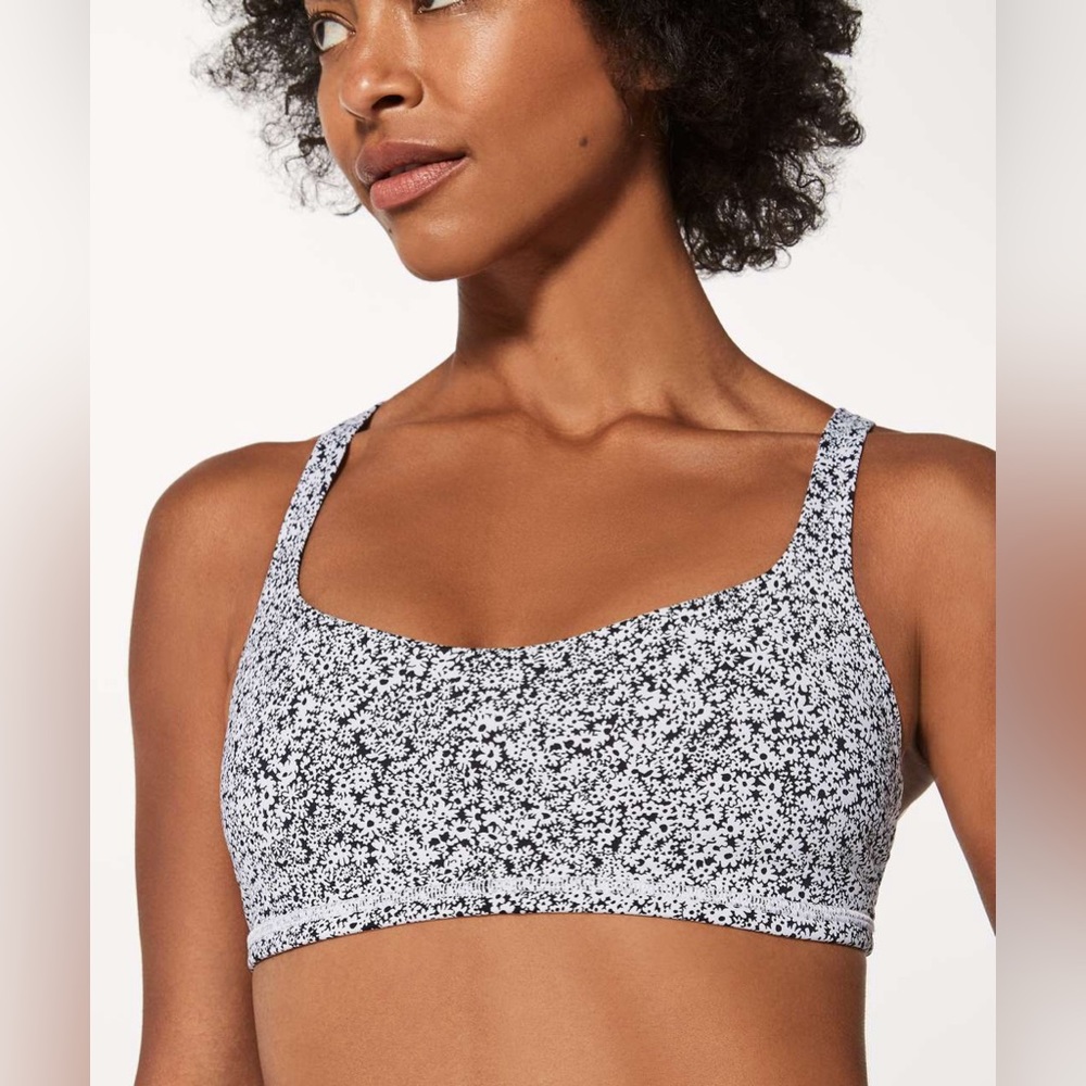 Lululemon Free To Be Bra - Ditsy Daisy-  Size 8